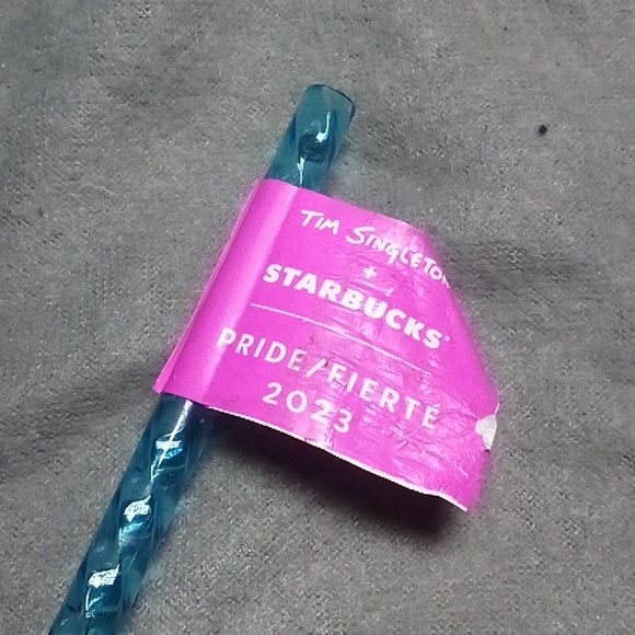 Starbucks 24oz. Tumblr Pride/Fierté 2023 - Picture 5 of 6